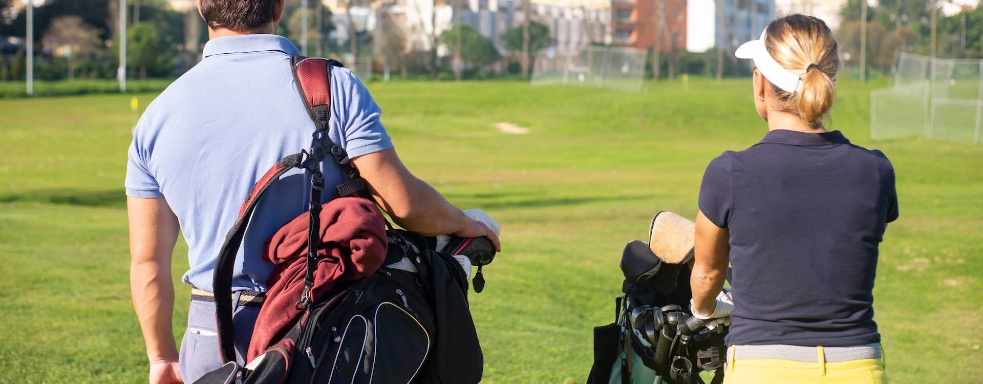 how to choose a women's golf bag