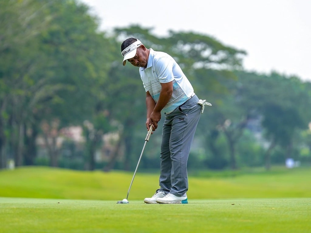 mens-golf-attire